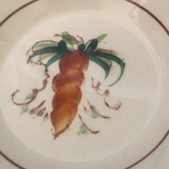 3 vintage serving dishes. The two small ones are Action industries inc. - Picture 2 of 8